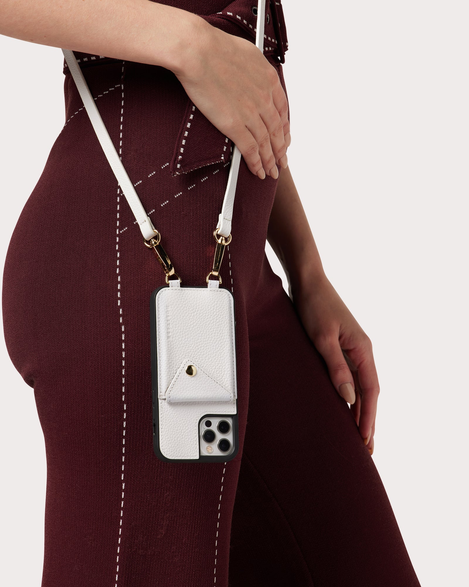 HOLSTERE - Leather Collection: iPhone Crossbodies and More